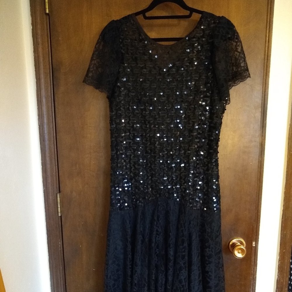 Black Lace Sequin Midi Formal Dress